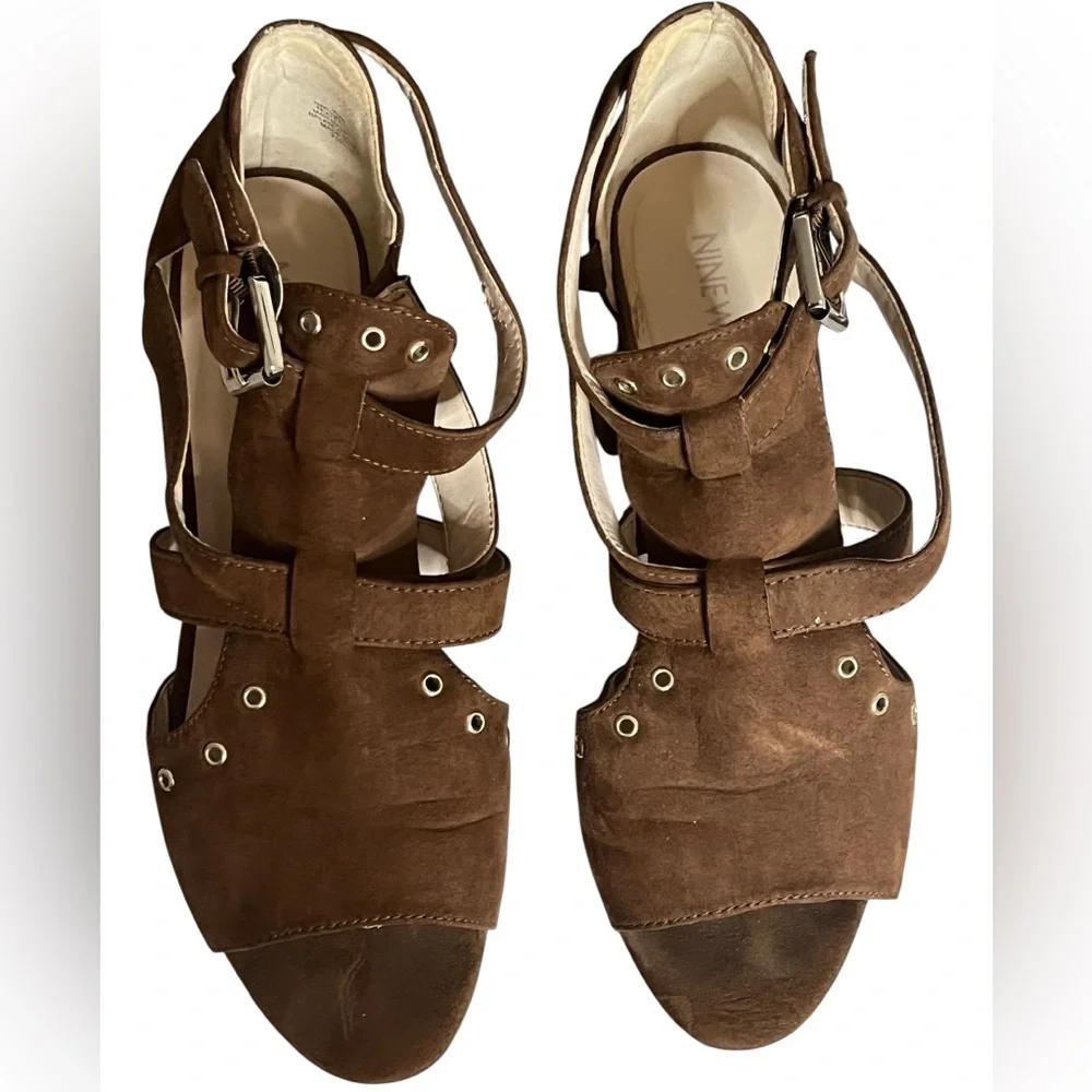Nine West Brown Peep Toe Heels Strappy Block Heel Sandals Size 9.5